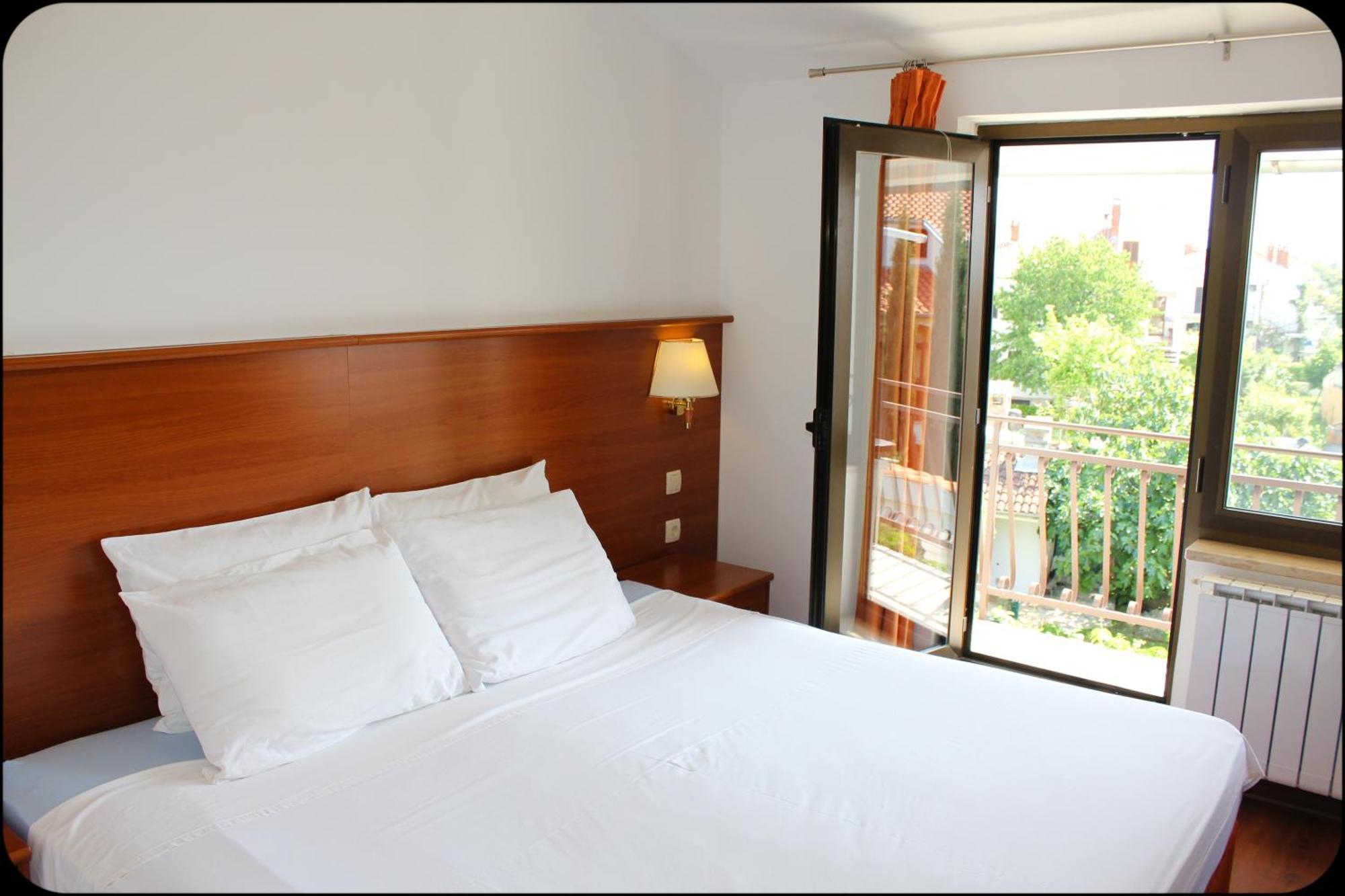 Gargamelo Pension Poreč Cameră foto